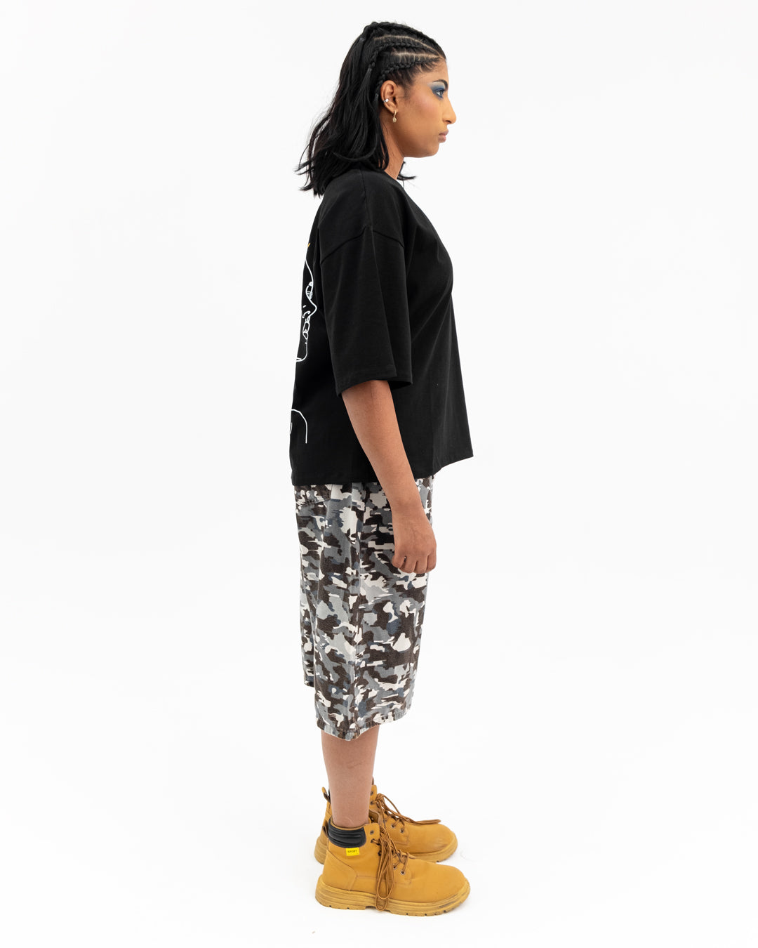 Kolshecan Tee – Arabic-Inspired