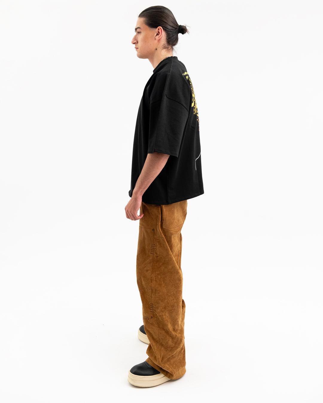 Kolshecan Tee – Arabic-Inspired